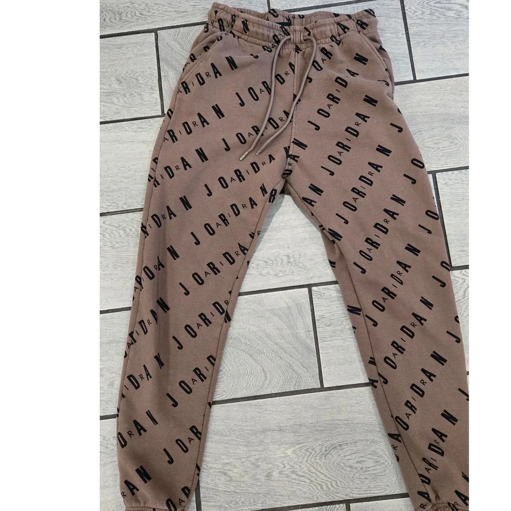 Jordan Mens Brown All Over Print Fleece Joggers Sweatpants Small Jumpman Logo